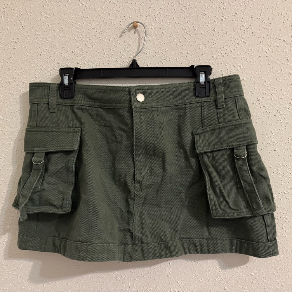 White Fox Boutique Army Green Cargo Mini Skirt - Size L